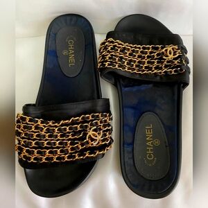 CHANEL Chain Slides